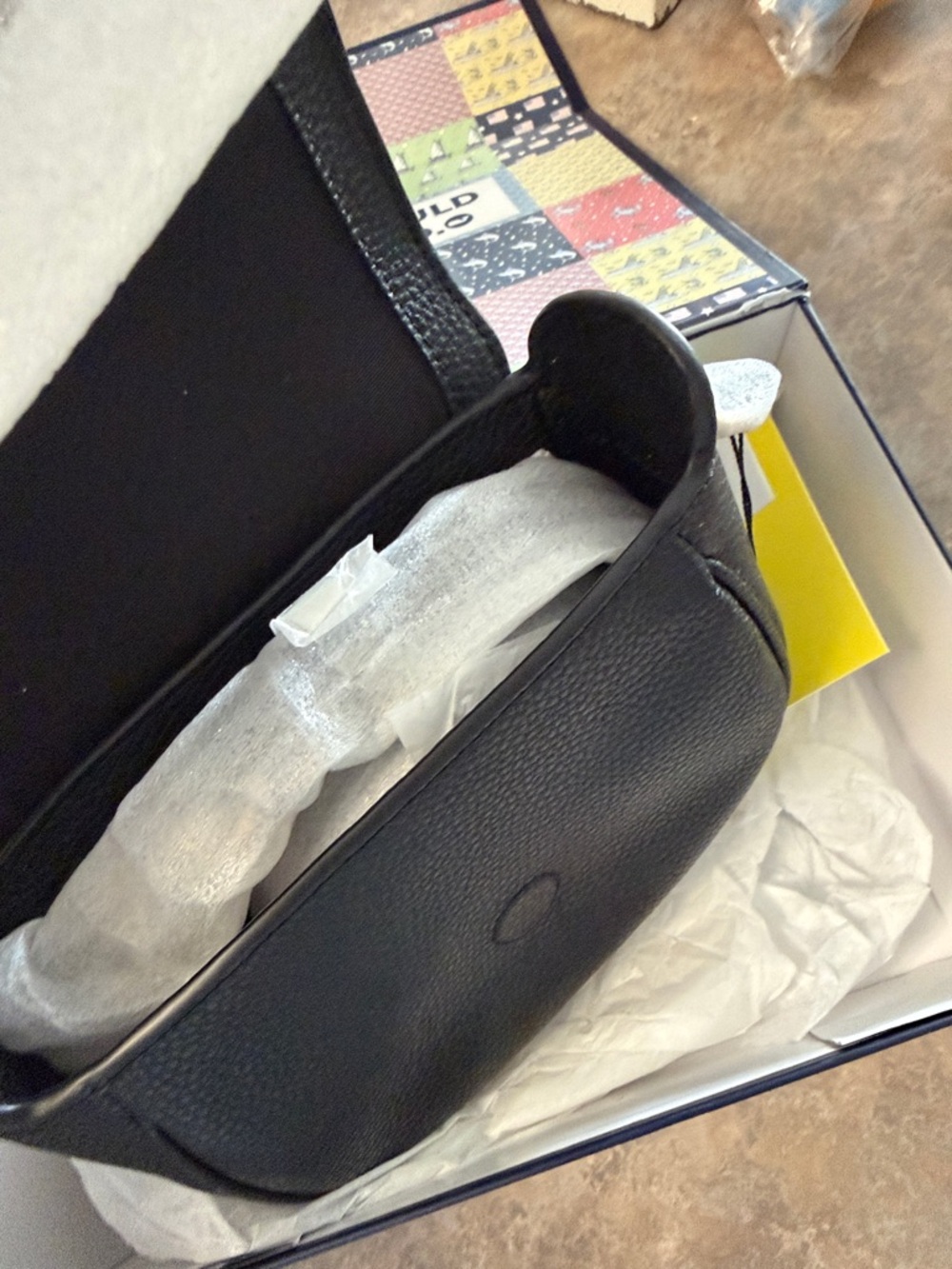 Marc Jacobs Black Pebbled Leather Crossbody with White Trim and Gold Hardware - Picture 3 of 4